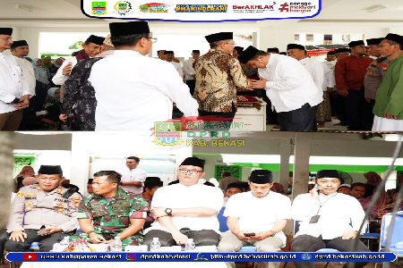 Sekretariat DPRD Kabupaten Bekasi menghadiri Peringatan Isra Mi’raj Nabi Muhammad SAW tingkat Kabupaten Bekasi Tahun 1445 H/ 2024 M, Sekaligus Peresmian Monumen Prasasti Makam KHR. Ma’mun Nawawi.