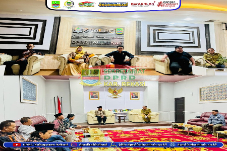 Penerimaan Kunjungan Tamu Pimpinan dan Anggota Komisi III dan Komisi IV DPRD Kabupaten Subang ke Kantor DPRD Kabupaten Bekasi terkait Study Komparasi tentang JDIH di Sekretariat DPRD.