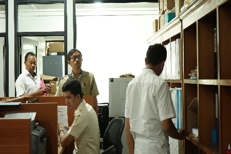 KUNJUNGAN BIRO HUKUM DAN HAK ASASI MANUSIA PROVINSI JAWA BARAT KE SEKRETARIAT DPRD KABUPATEN BEKASI DALAM RANGKA PENILAIAN JARINGAN DOKUMENTASI DAN INFORMASI HUKUM (JDIH)