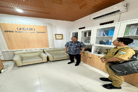 Koordinasi Dan Study Banding Terkait Pengelolaan JDIH Ke Kantor DPRD Kabupaten Garut