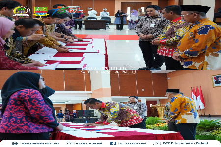 Wakil Ketua DPRD Kabupaten Bekasi Bapak Budi Muhammad Mustafa @Budi_muhammad_mustafa menghadiri kegiatan Musyawarah Perencanaan Pembangunan (Musrenbang) CSR Kabupaten Bekasi Tahun 2025 yang digelar sebagai upaya memperkuat sinergi dan kolaborasi dalam pem