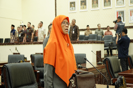 RAPAT PARIPURNA DPRD KABUPATEN BEKASI DALAM RANGKA PENYAMPAIAN NOTA PENJELASAN Pj. BUPATI BEKASI DAN PENETAPAN KEPUTUSAN DPRD TENTANG PENAMBAHAN DAFTAR PROGRAM PEMBENTUKAN PERATURAN DAERAH TAHUN 2023