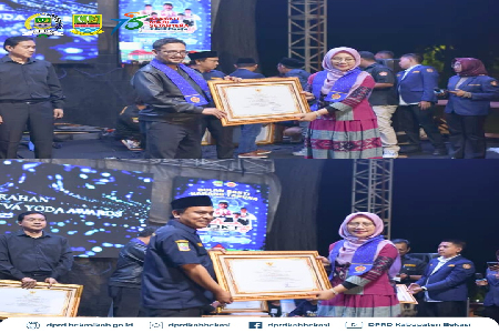 Ketua DPRD Kabupaten Bekasi, H. Ade Sukron, S.H.I, M.Si @adesukron04 menghadiri kegiatan Bulan Bakti Karang Taruna (BBKT) Kabupaten Bekasi Tahun 2025 sekaligus Penganugerahan Aditya Karya Mahatva Yodha Awards, yang digelar di Kecamatan Tambelang, Sabtu (2