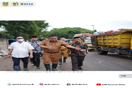 Senin (2/12/2024) Ketua dan Anggota Dewan Perwakilan Rakyat Daerah (DPRD) Kabupaten Bekasi mendampingi Penjabat Bupati Bekasi meninjau Tempat Pembuangan Akhir (TPA) Burangkeng 