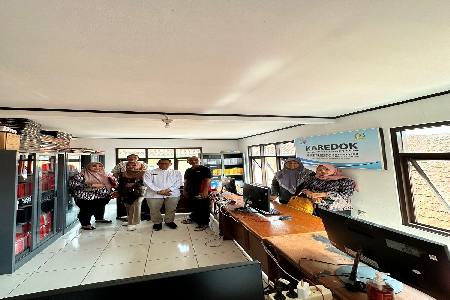 Koordinasi Dan Study Banding Terkait Pengelolaan JDIH Ke Kantor DPRD Kabupaten Sumedang