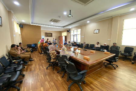 KUNJUNGAN KERJA KONSULTASI PANSUS 23 DPRD KABUPATEN BEKASI DALAM RANGKA MEMBAHAS RAPERDA TENTANG PERLINDUNGAN DAN PEMBERDAYAAN KOPERASI DAN USAHA MIKRO KE DINAS KOPERASI DAN UKM PROVINSI JAWA BARAT