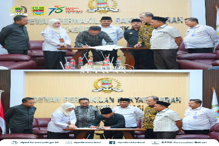 Cikarang Pusat (22/10/2025) Badan Anggaran (Banggar) DPRD Kabupaten Bekasi menggelar rapat kerja bersama Pemerintah Daerah Kabupaten Bekasi dalam rangka pembahasan dan penandatanganan hasil evaluasi Gubernur Jawa Barat terhadap Raperda Perubahan APBD TA 2