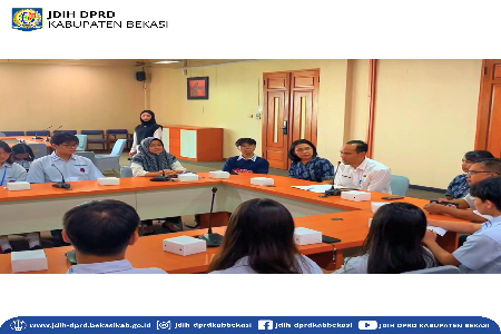 Sosialisasi terkait Website JDIH DPRD Kabupaten Bekasi bersama Siswa/Siswi SMA Kristen Bangsa